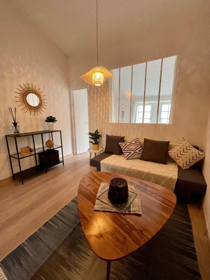 Appartement Aux Pieds Du Palais Des Papes. 亞維農 外观 照片