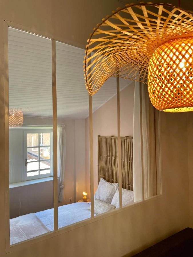 Appartement Aux Pieds Du Palais Des Papes. 亞維農 外观 照片